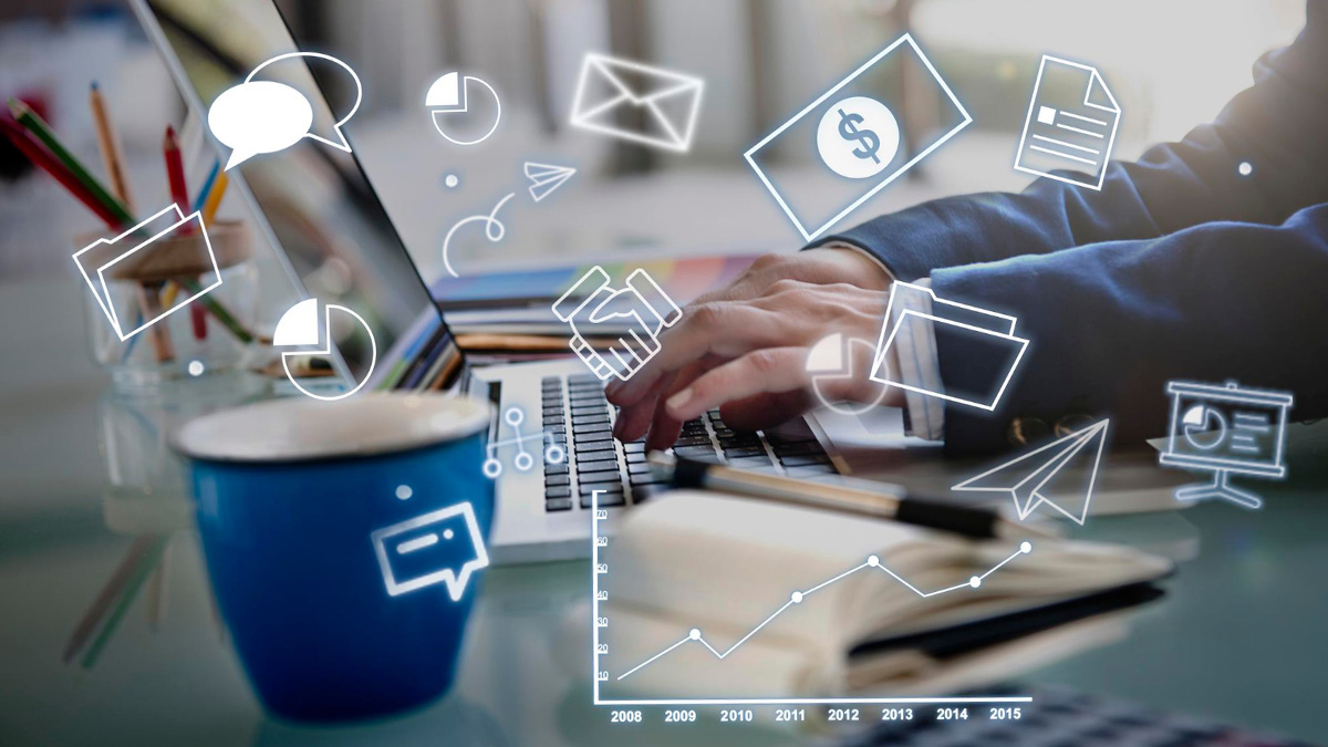 How to Hire the Right Digital Marketing Agency & Grow Your Client Base
